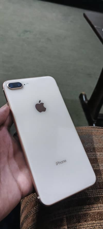 Apple iPhone 8 Plus