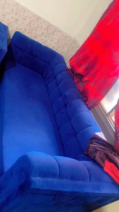5 seter sofa in interwood for sale sofa used in 1 month