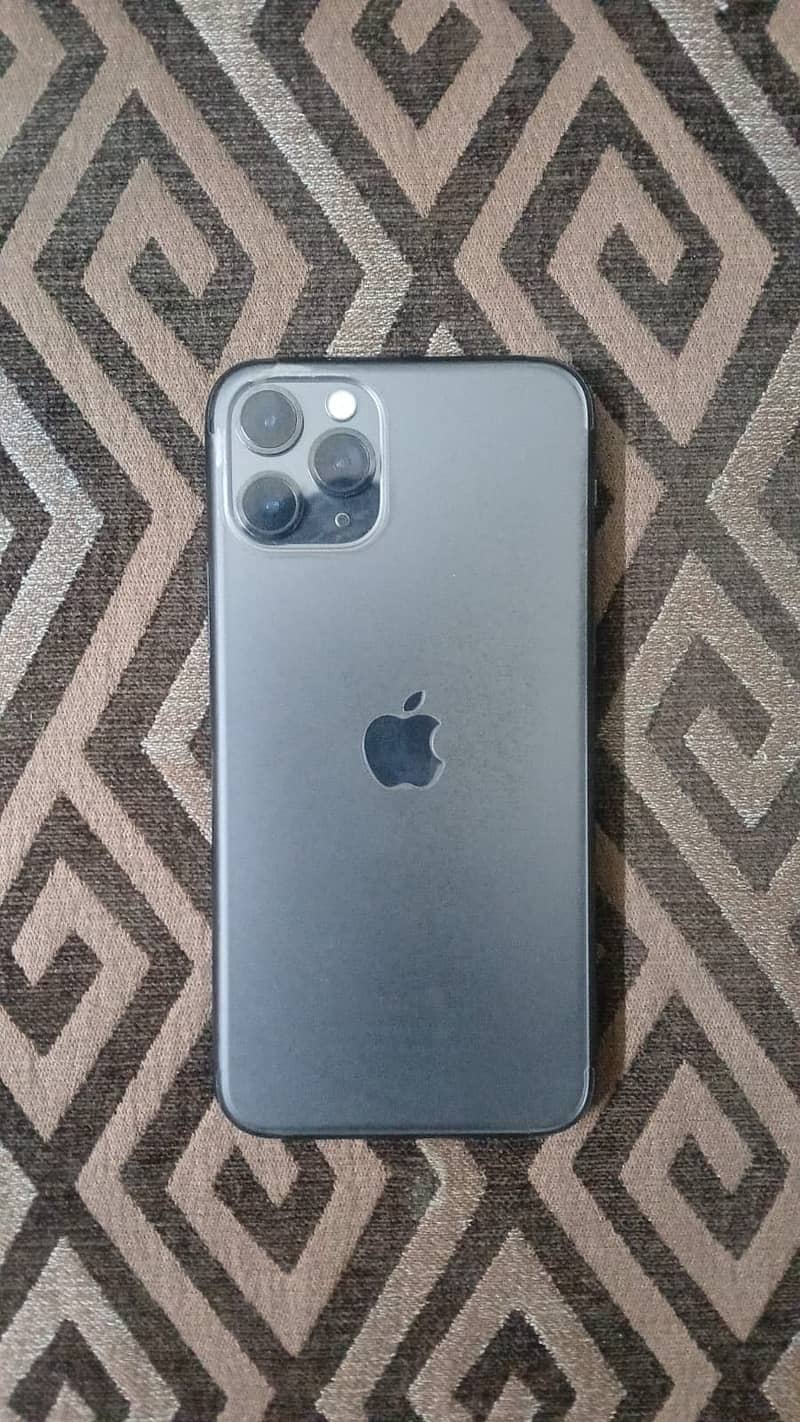 Apple iPhone 11 Pro 1