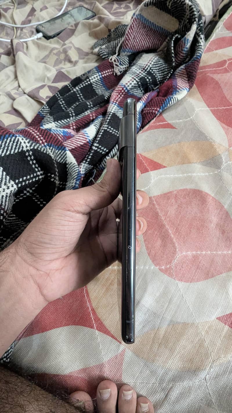 Google Pixel 7 Pro 4