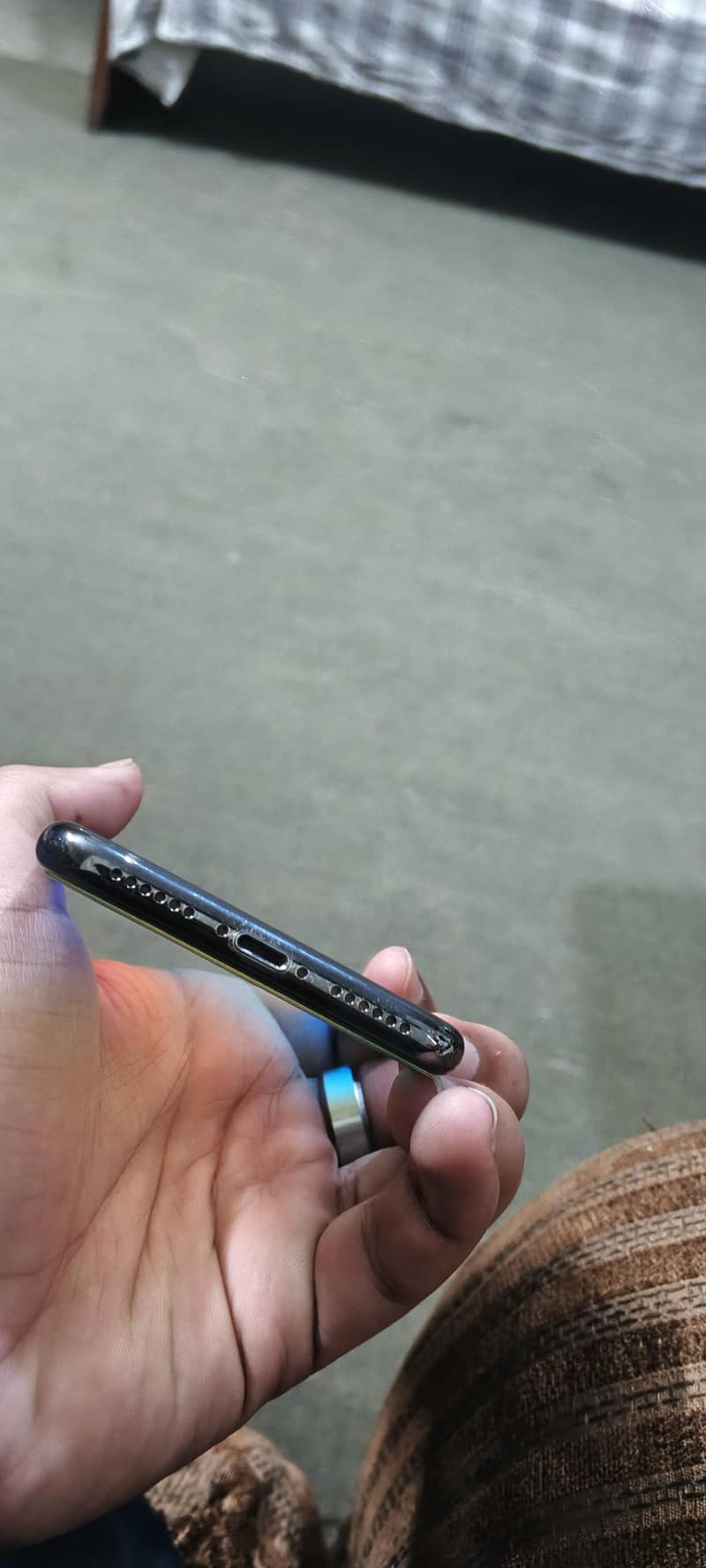 Apple iPhone X 5