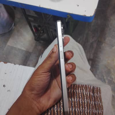 Sparx Neo 8 Plus