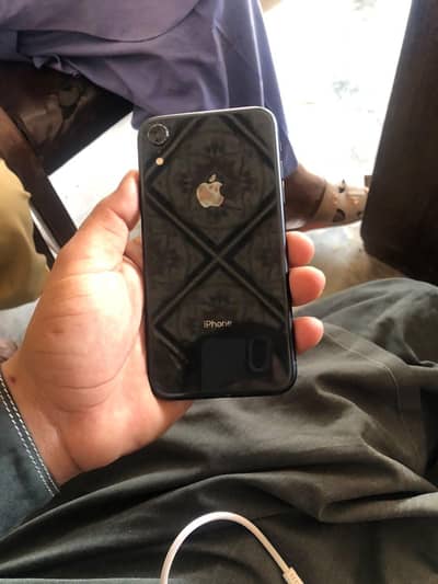 Apple iPhone XR