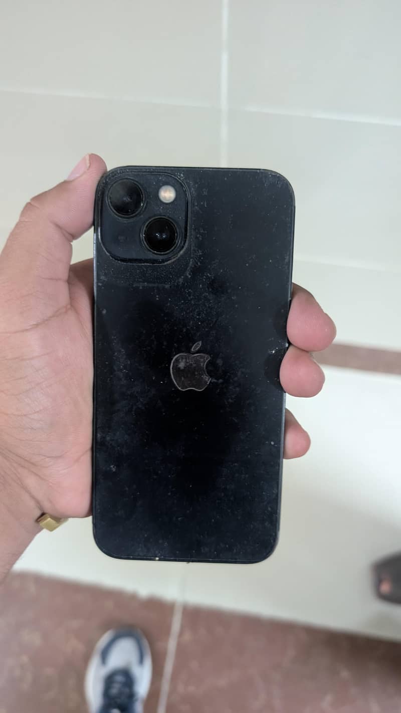 Apple iPhone 13 8