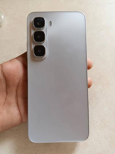 Infinix hot 60i