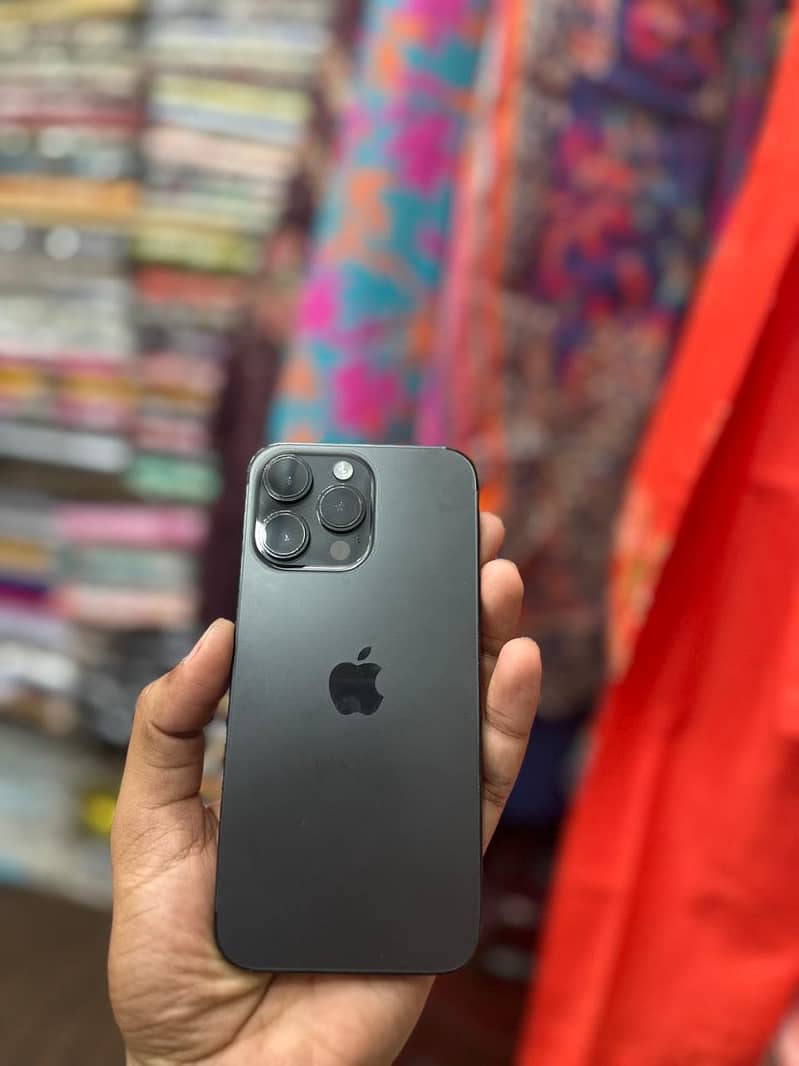 Apple iPhone 14 Pro Max 2