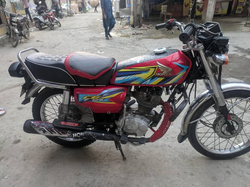 Honda 125 kickstart 4
