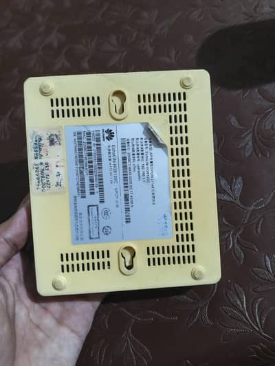 Huawei EchoLife HG8120C GPON ONU Fiber Optic Modem