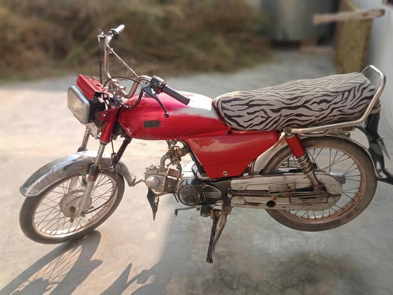 Hero 2010 0