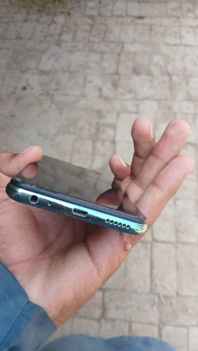 Vivo Y15
