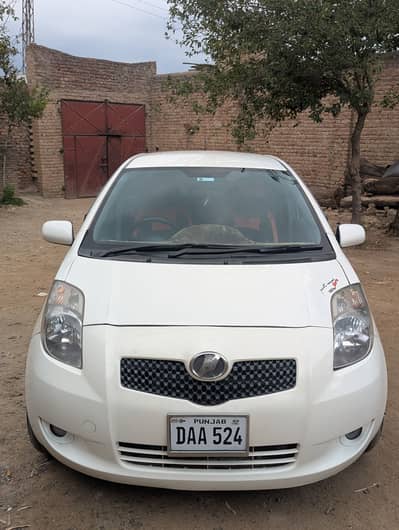 Toyota Vitz 2005