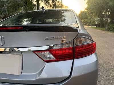 Honda City 2025