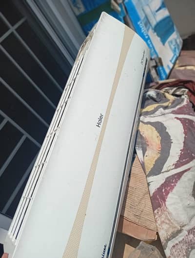 Haier DC inverter 1.5ton original gass original condition