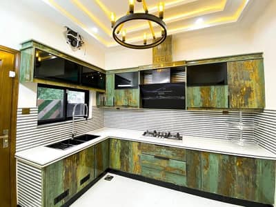 Modern Kitchen | Kitchen Cabinets | Custom Made Wooden Kitchen
