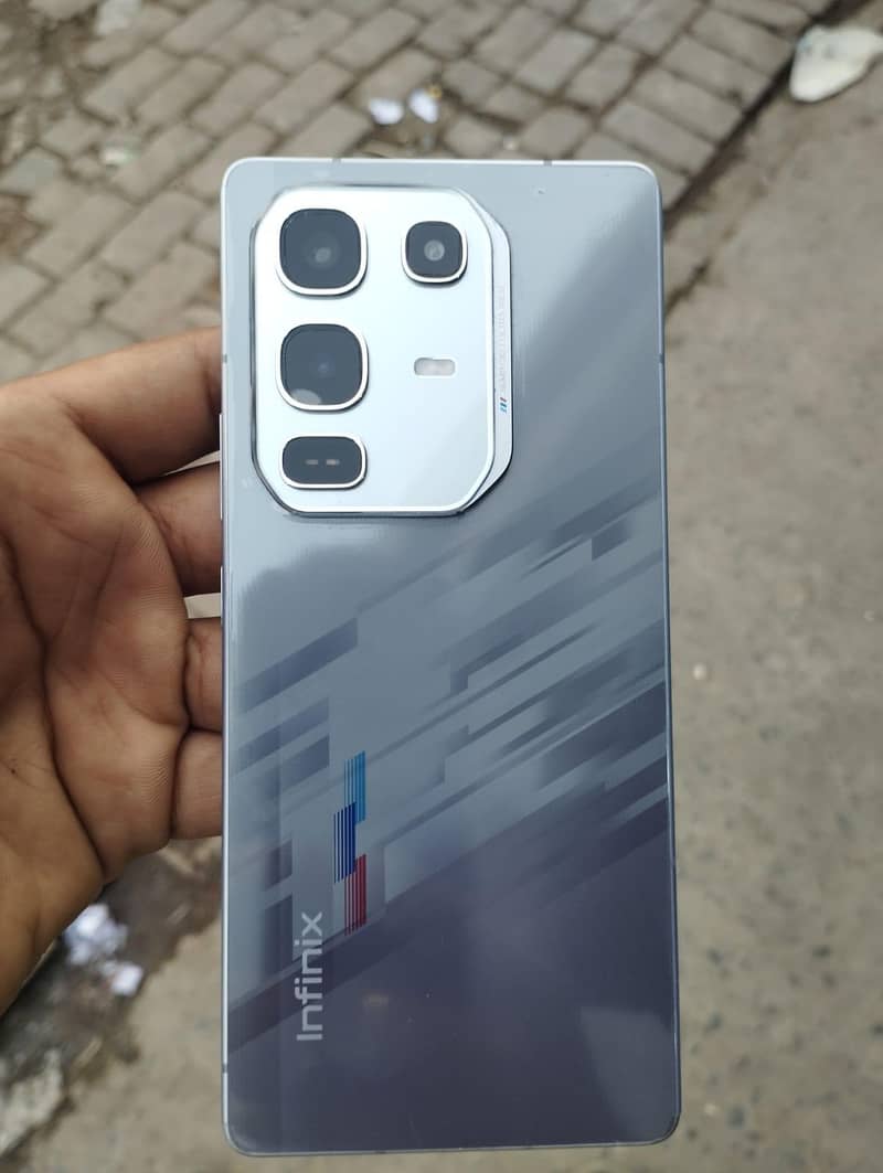Infinix Note 50 Pro 4