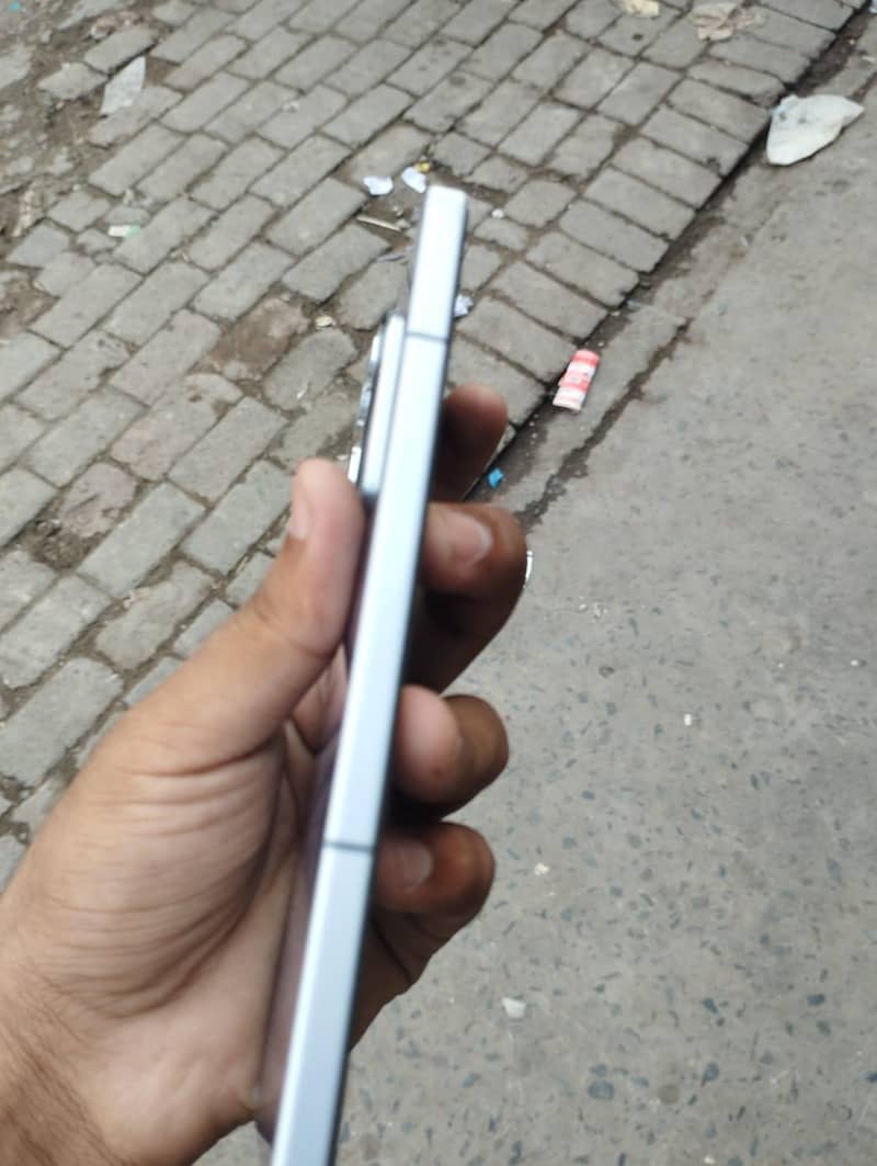 Infinix Note 50 Pro 5