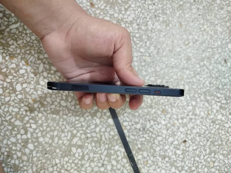 iPhone 13 PTA 4