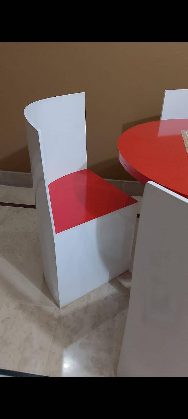 dining table 4 setar sets || good condition || 1