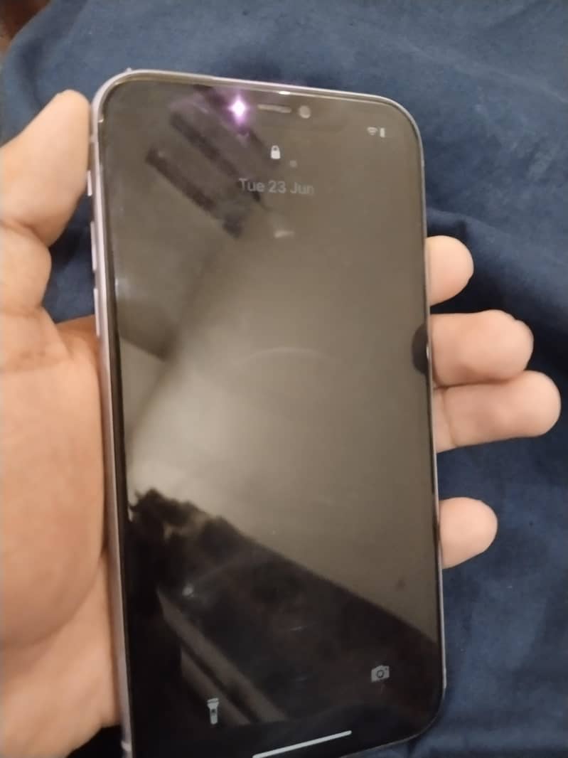 Apple iPhone 11 2