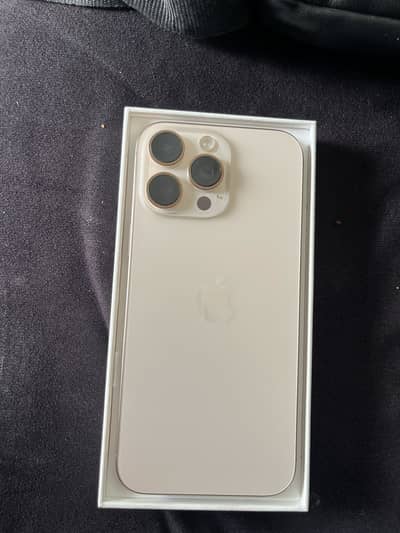 Apple iPhone 16 Pro Max