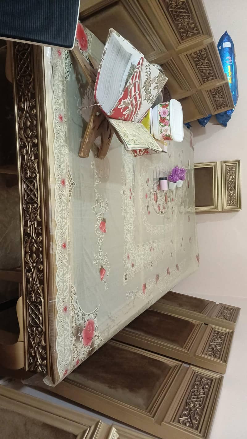 dining table 0