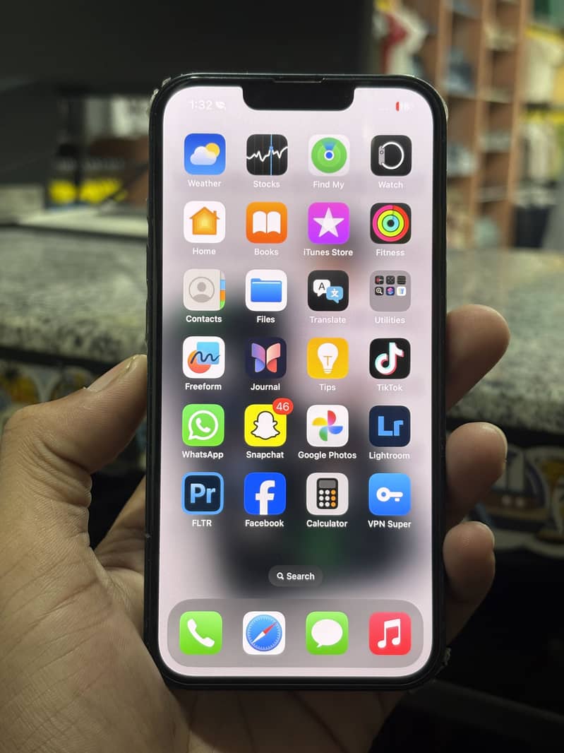 Apple iPhone 13 1