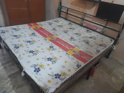 Iron bed
