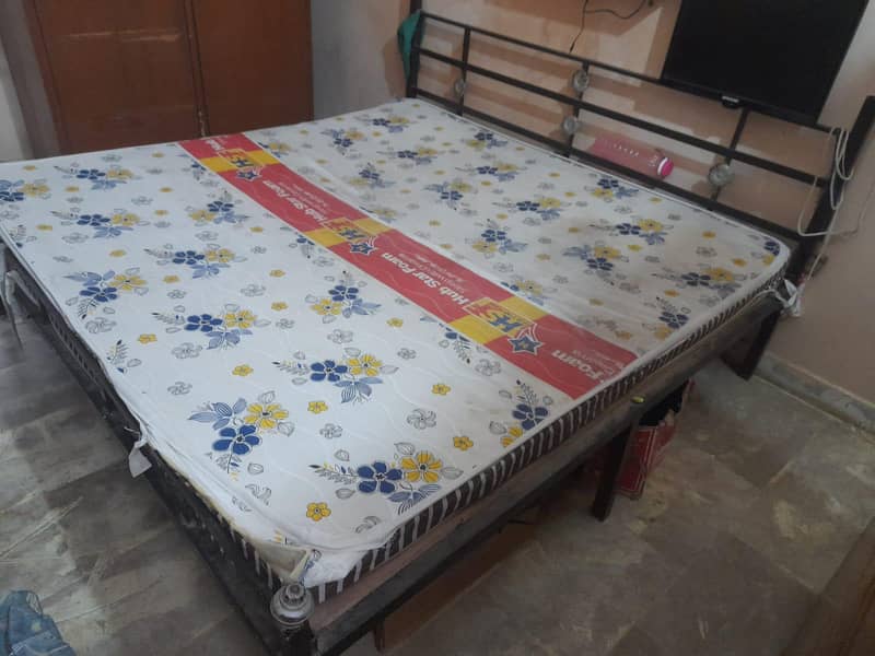 Iron bed 6