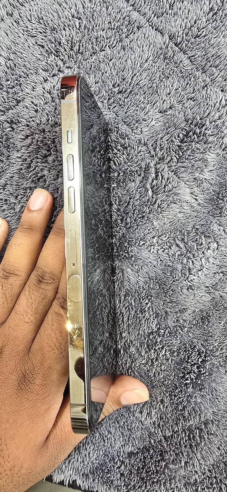 Apple iPhone 13 Pro Max 6