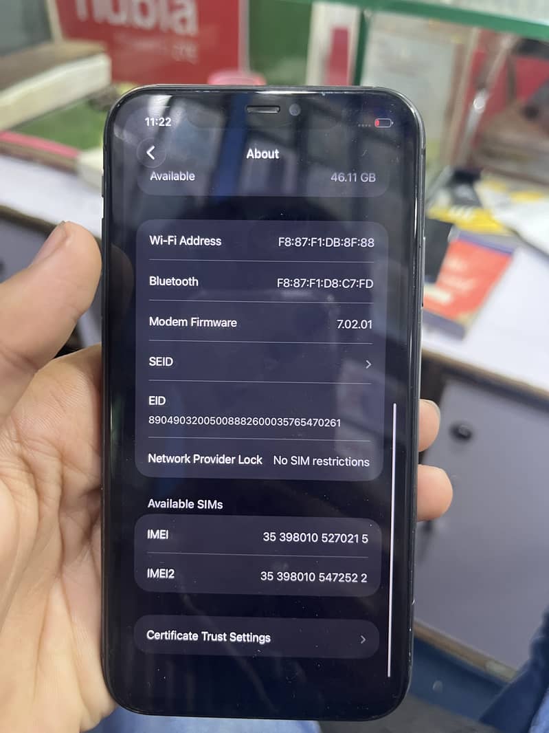 Apple iPhone 11 3