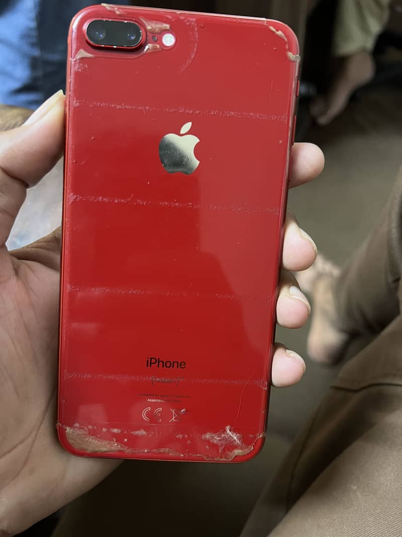 Apple iPhone 8 Plus 4