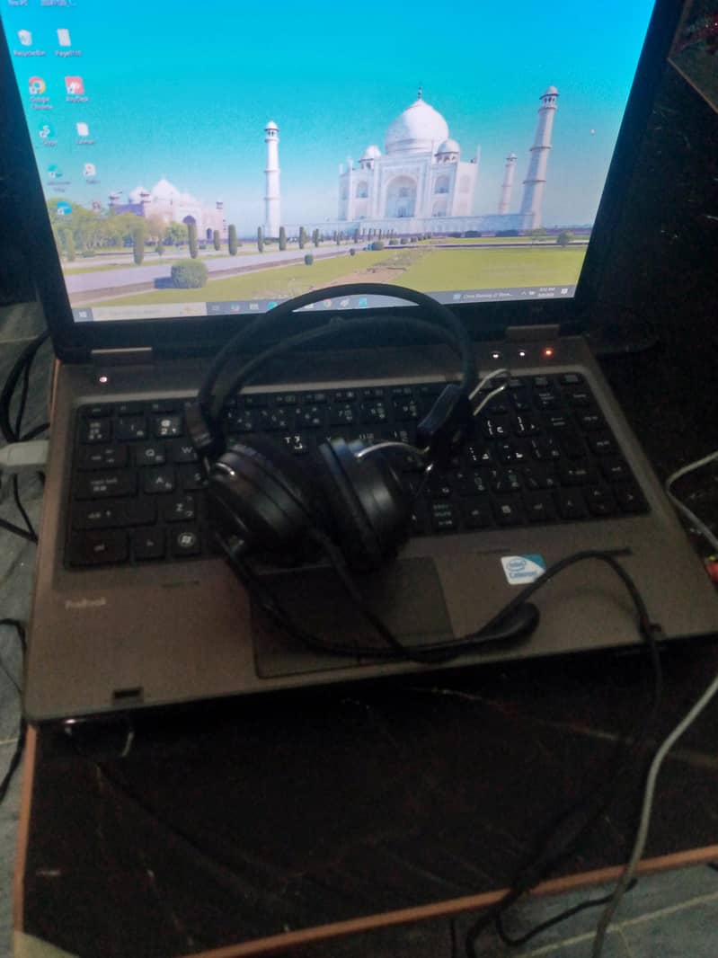 headphone 1