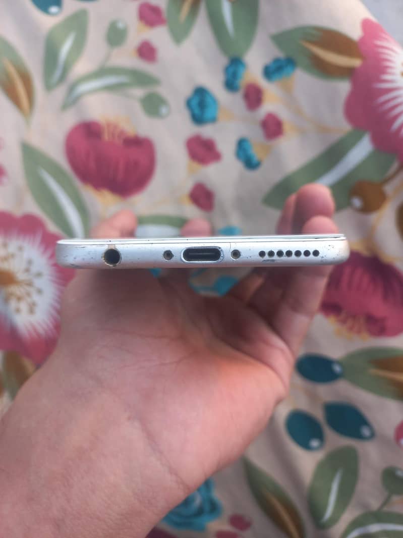 Huawei Nova 2 Plus 2