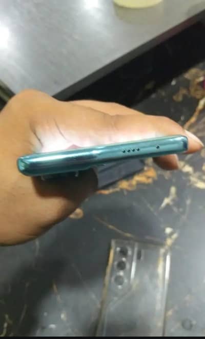 Tecno CAMON 40