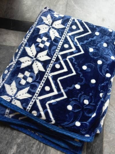 sale sale contact me on watsap 03184773303