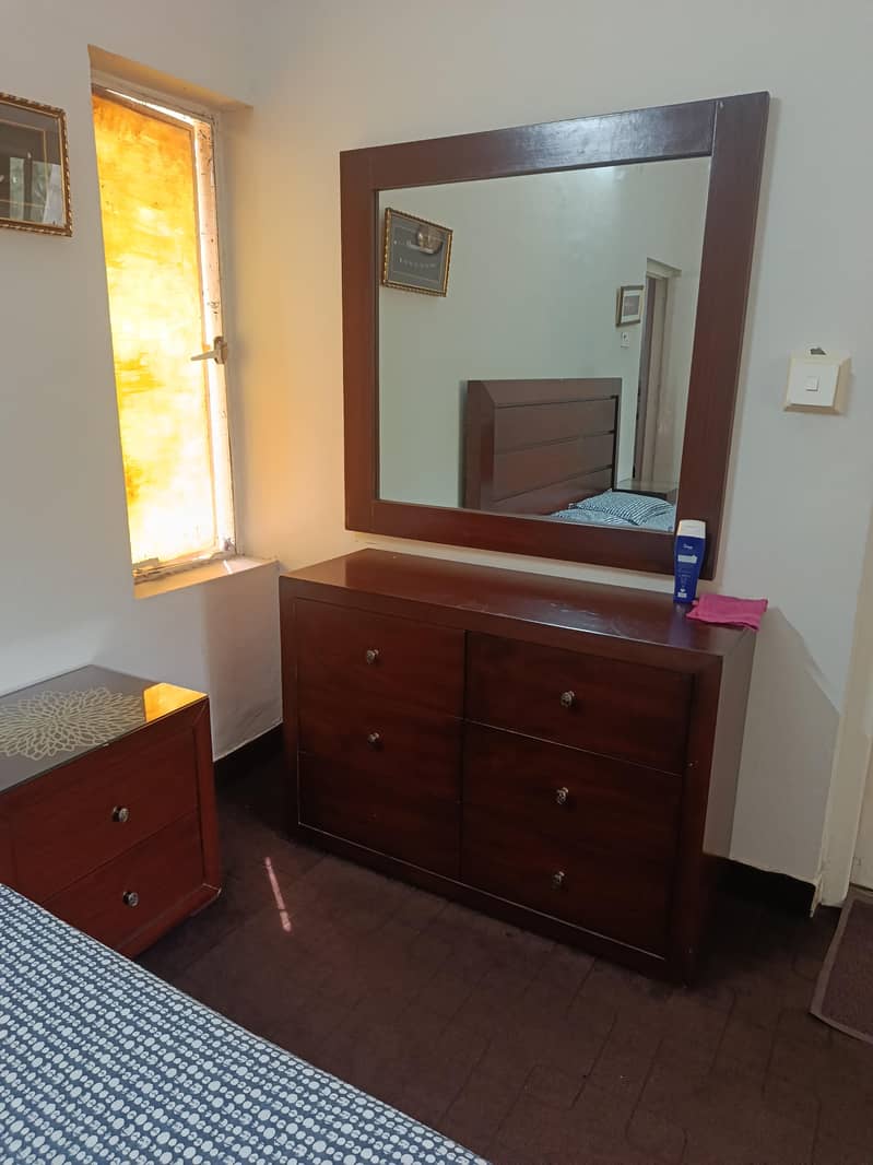 King Size Double bed 6