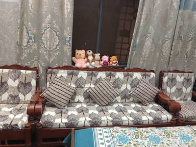 wooden sofa set used