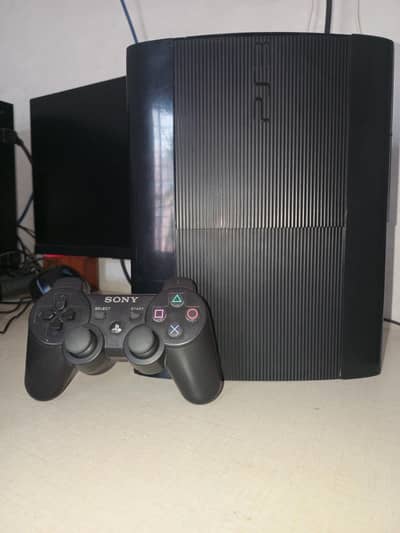 selling PS3 super slim 500 GB Jailbreak