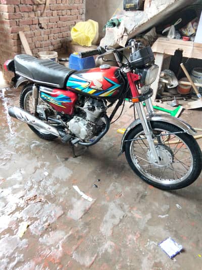 all okay bike 2012 model Honda 125