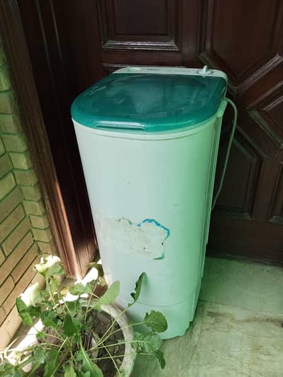 Haier dryer totally gunene bht km used