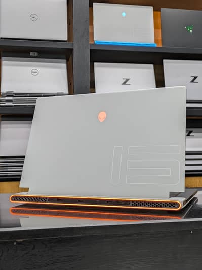 Alienware X15 R2 Laptop | RTX 3060 6GB | Core i7 12th | FHD 165HZ