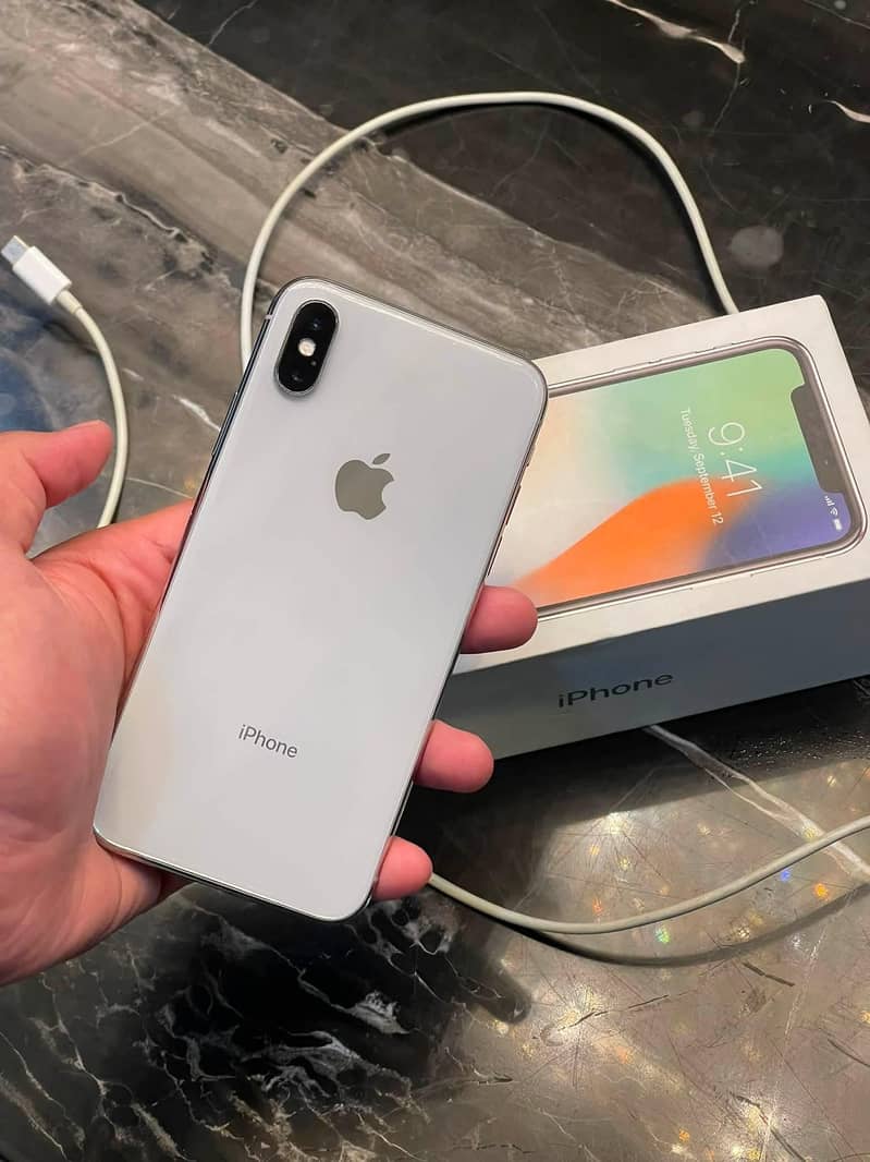 Apple iPhone X 0