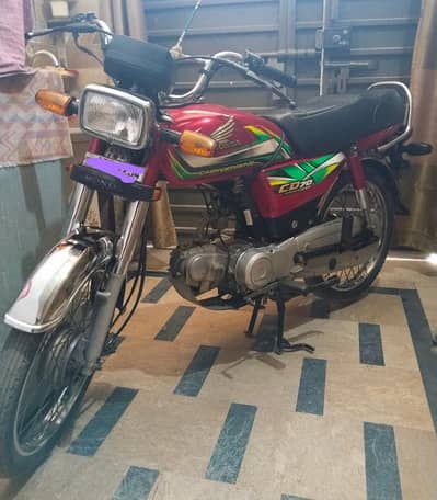 Honda CD-70  Lush Condition. On Hand Use Softly.
