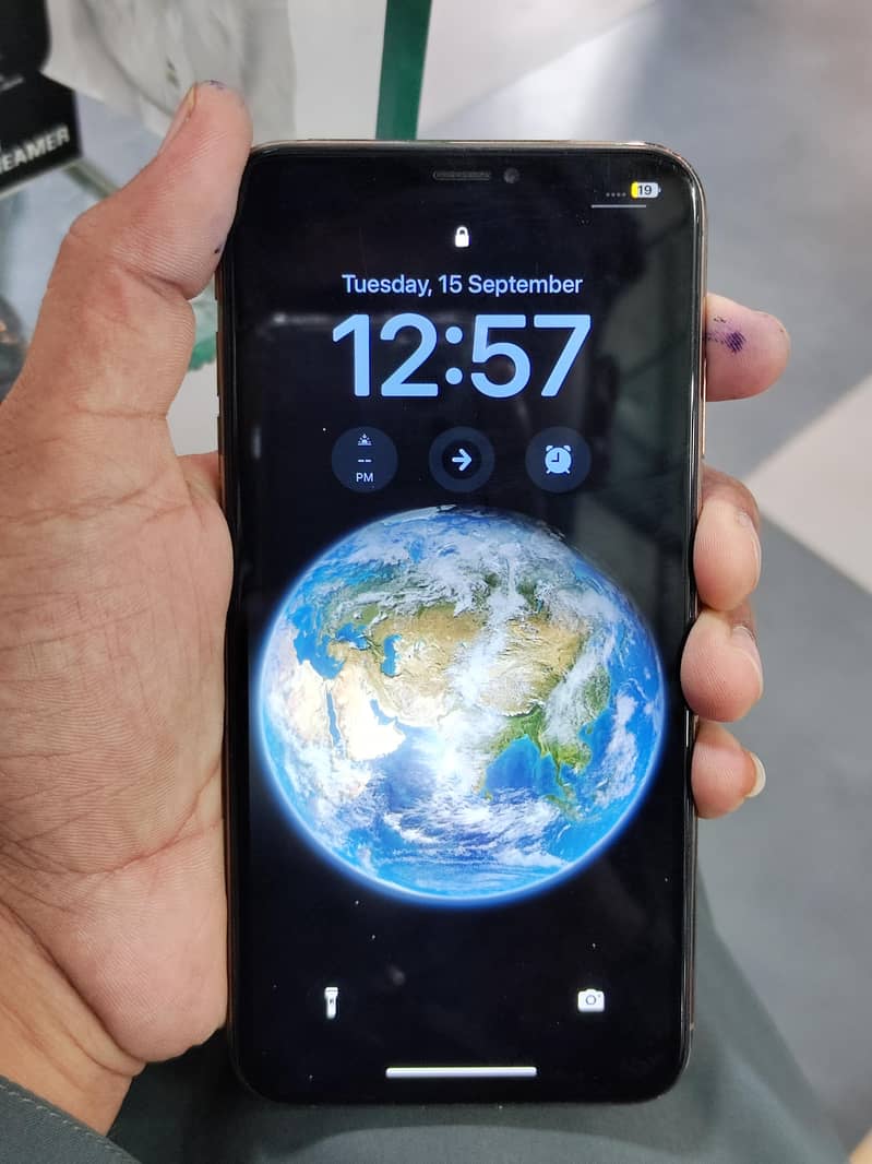 iPhone xs max 2