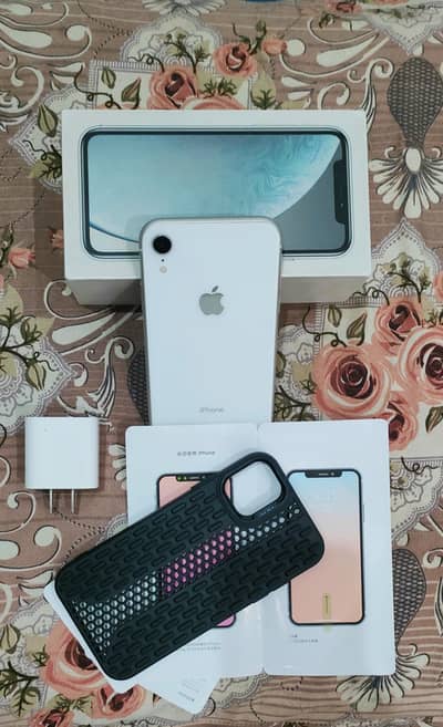 Apple iPhone XR 128gb doul pyscial pta