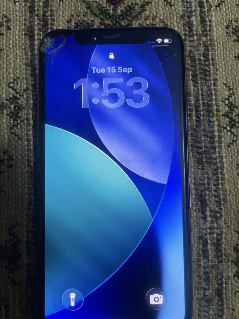 Apple iPhone 11 Pro 2
