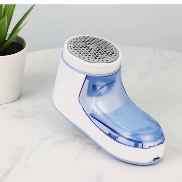 Lint Remover - Rechargeable Lint Remover  - Lint Remover For Clothes, And Sweaters - Premium Quality - Safe Dual Blade For Wool Blankets And Carpets - Easy To Use