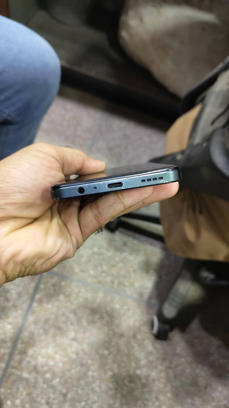 Realme C71 1