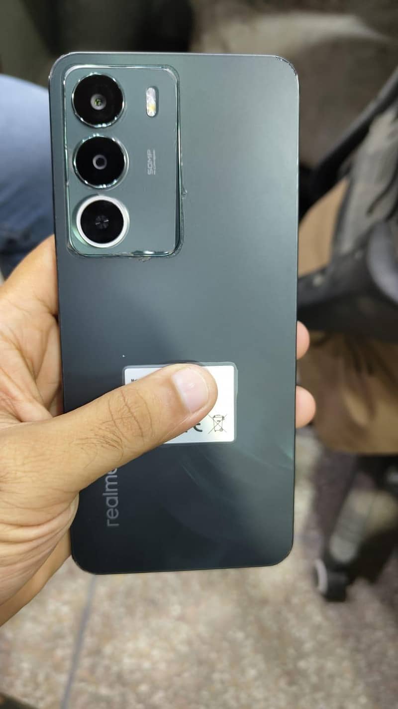 Realme C71 4