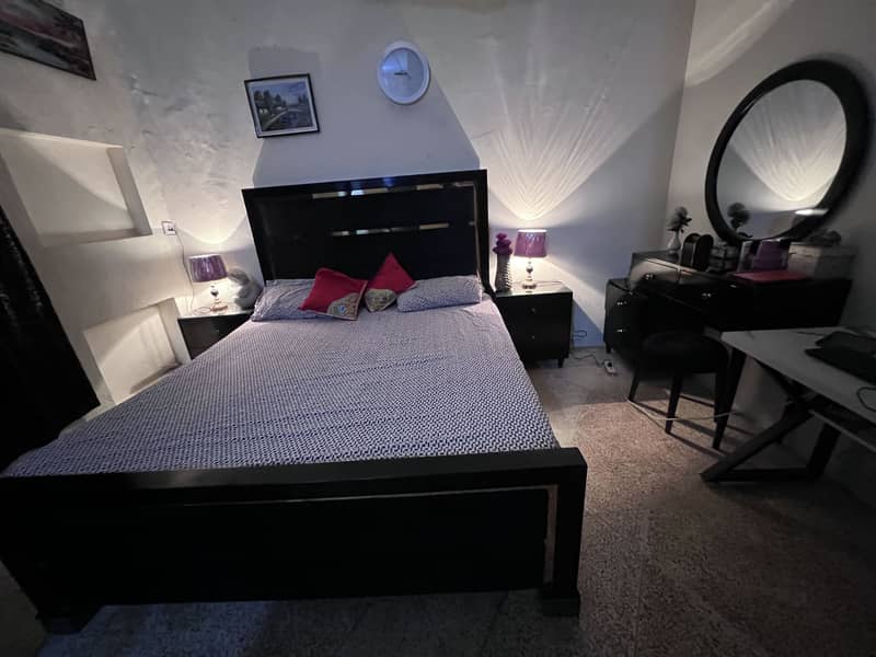 Bed side table dressing table matters 2 chairs 3